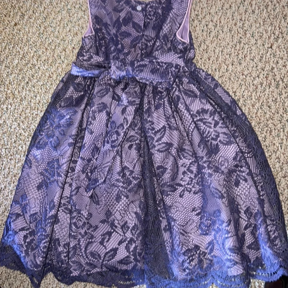 Laura Ashley girls Lacey Dress size 4 - Picture 3 of 12